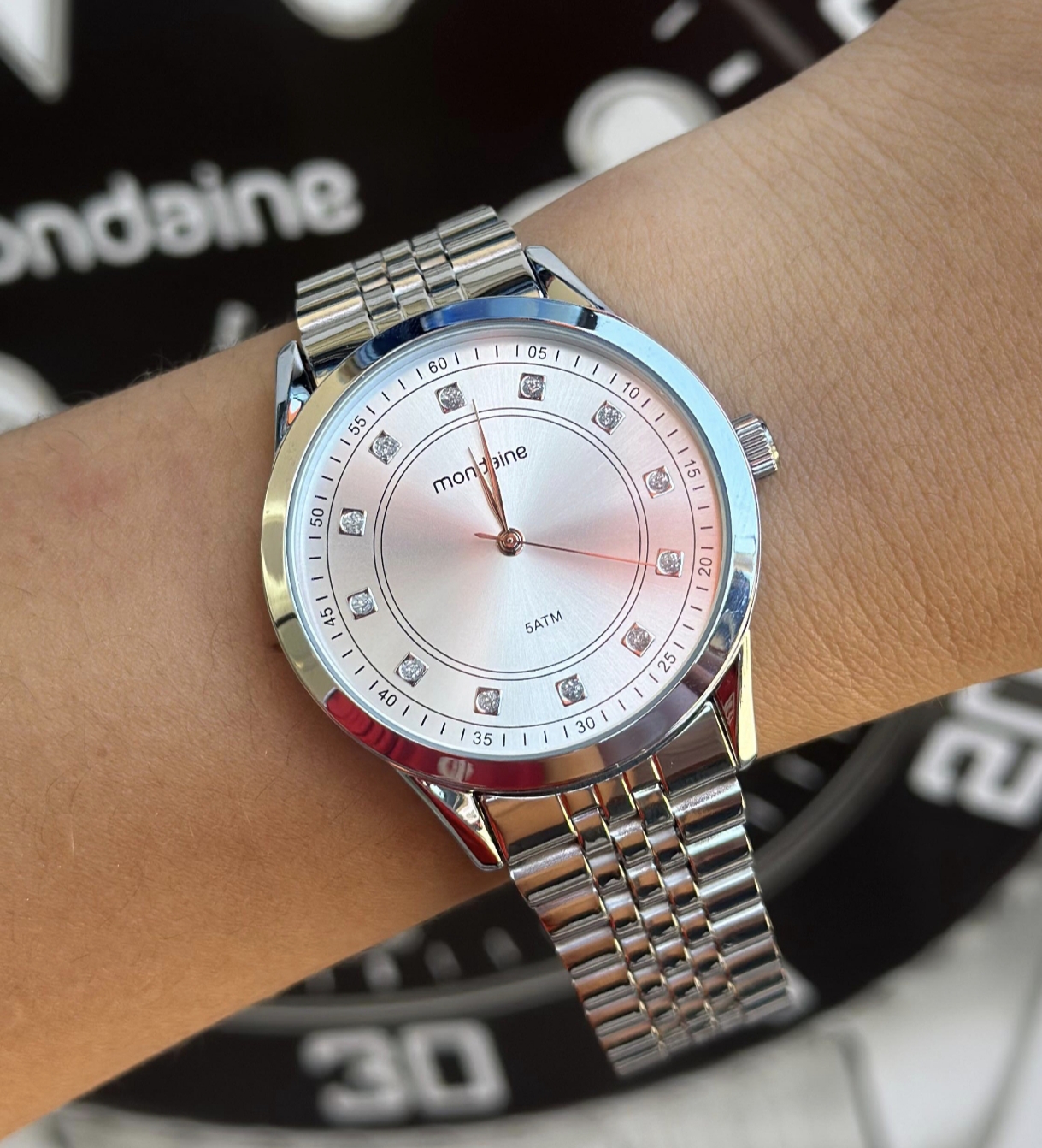 RELÓGIO MONDAINE PRATA